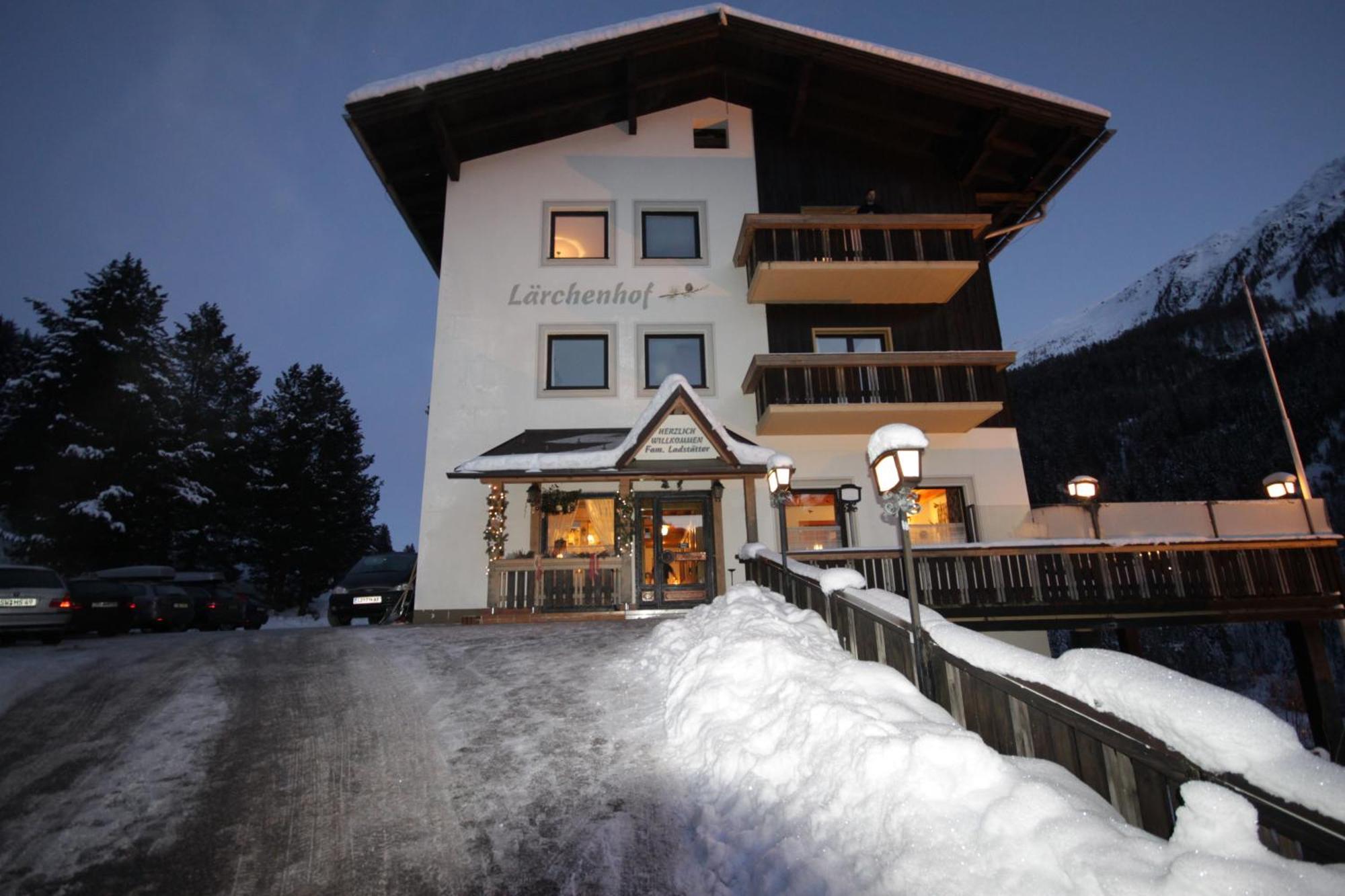 Hotel Laerchenhof Sankt Jakob in Defereggen Exterior foto